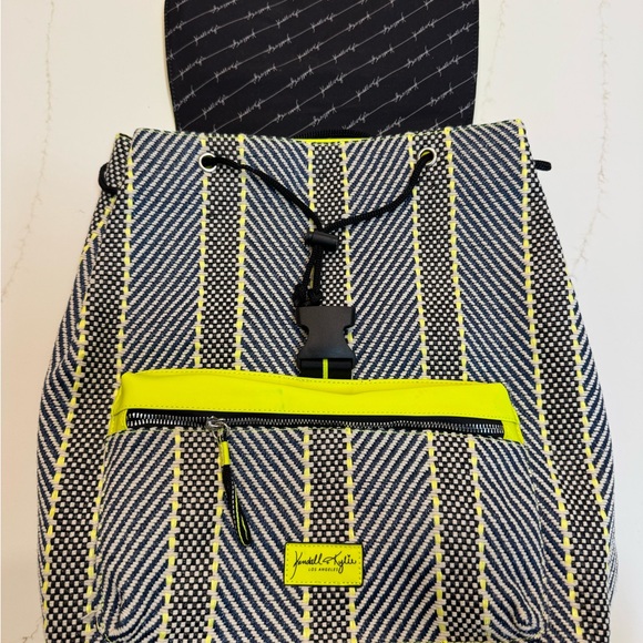 Kendall & Kylie Black Interior with Yellow Accent - Picture 2 of 6